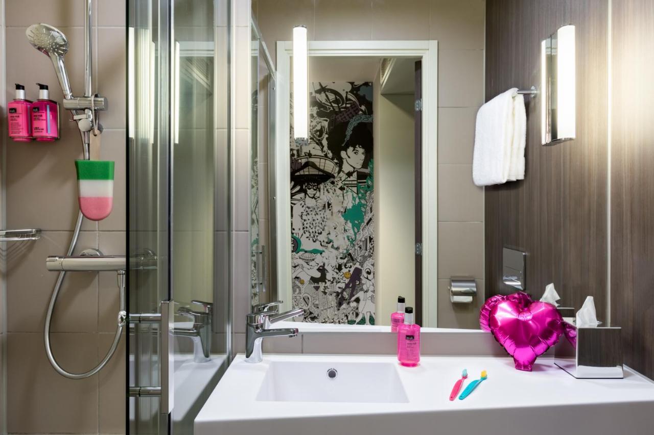 Moxy Glasgow Sec ภายนอก รูปภาพ