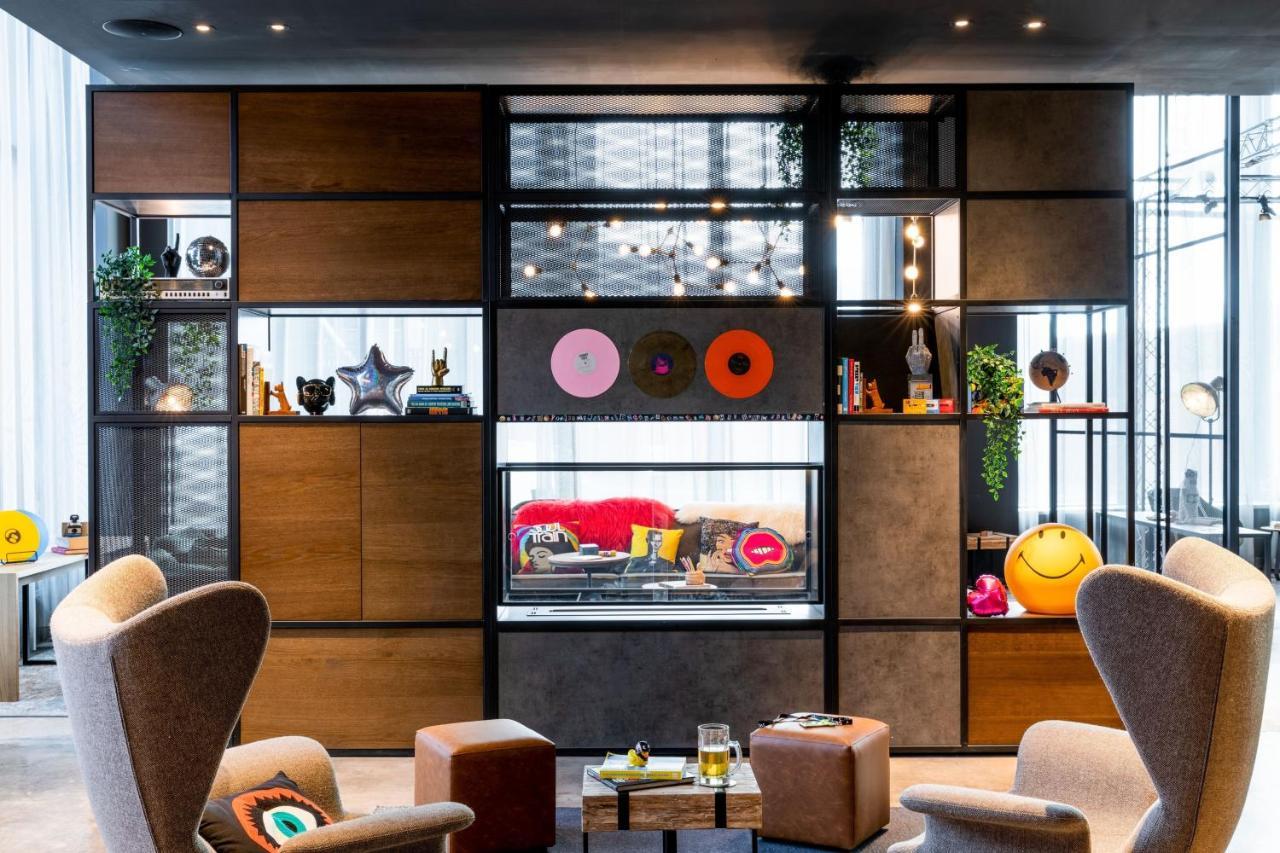Moxy Glasgow Sec ภายนอก รูปภาพ