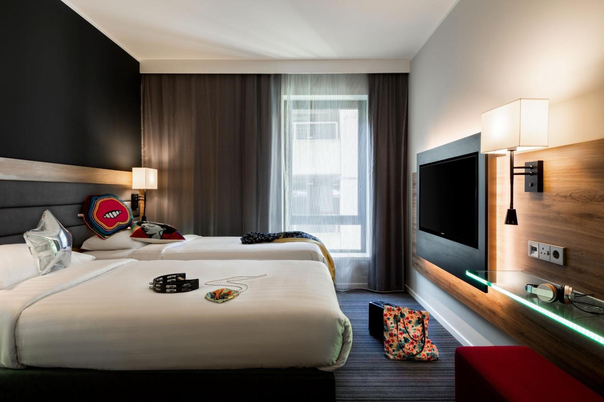 Moxy Glasgow Sec ภายนอก รูปภาพ